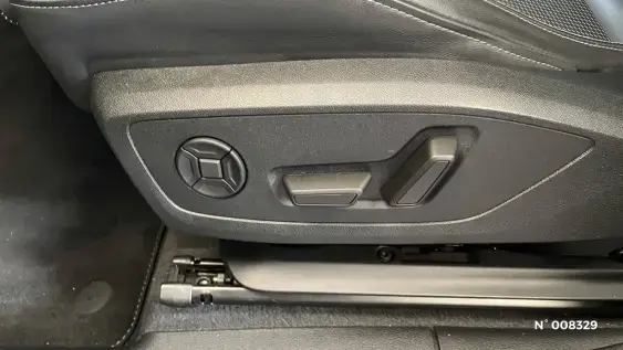 AUDI Q3 - voiture d'occasion - Photo 20