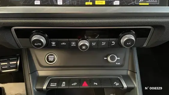 AUDI Q3 - voiture d'occasion - Photo 33