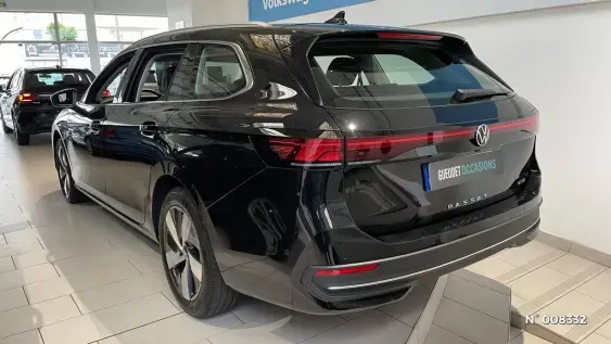 VOLKSWAGEN PASSAT SW IX - voiture d'occasion - Photo 10