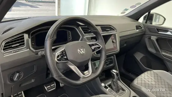 VOLKSWAGEN TIGUAN III - voiture d'occasion - Photo 17