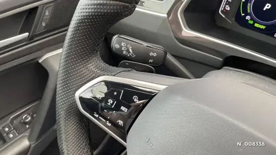 VOLKSWAGEN TIGUAN III - voiture d'occasion - Photo 19