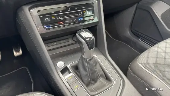 VOLKSWAGEN TIGUAN III - voiture d'occasion - Photo 22