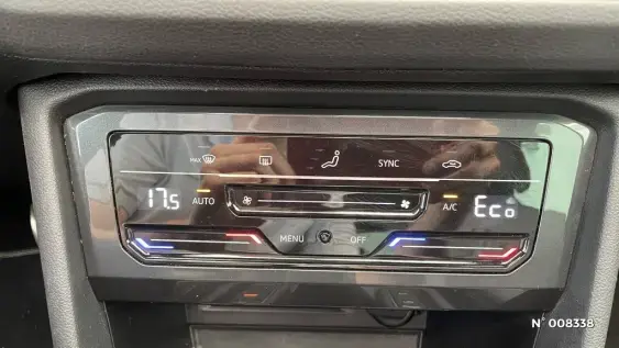 VOLKSWAGEN TIGUAN III - voiture d'occasion - Photo 32