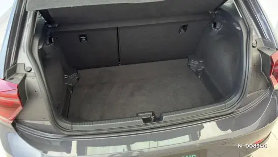 VOLKSWAGEN POLO V - voiture d'occasion - Photo 14