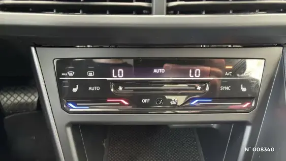 VOLKSWAGEN POLO V - voiture d'occasion - Photo 24