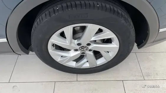 VOLKSWAGEN TIGUAN III - voiture d'occasion - Photo 12