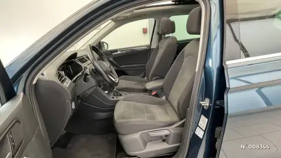 VOLKSWAGEN TIGUAN III - voiture d'occasion - Photo 15