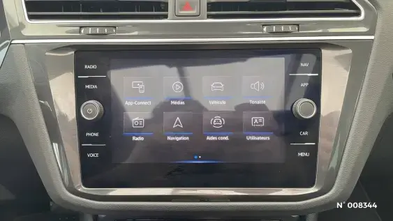 VOLKSWAGEN TIGUAN III - voiture d'occasion - Photo 24