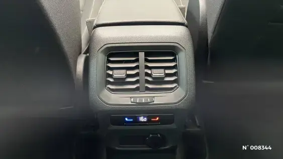 VOLKSWAGEN TIGUAN III - voiture d'occasion - Photo 32