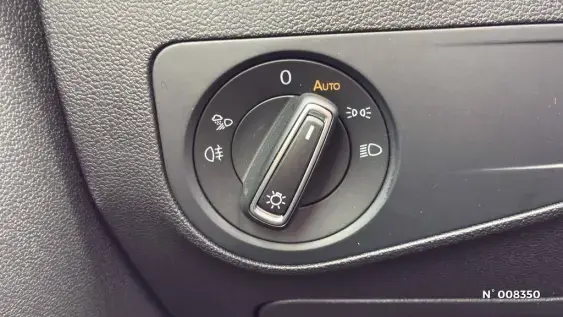 VOLKSWAGEN TIGUAN III - voiture d'occasion - Photo 24