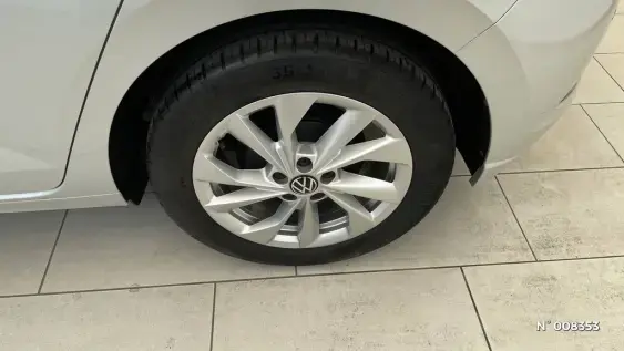 VOLKSWAGEN POLO V - voiture d'occasion - Photo 9