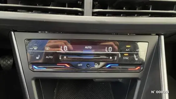VOLKSWAGEN POLO V - voiture d'occasion - Photo 23