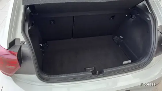 VOLKSWAGEN POLO V - voiture d'occasion - Photo 27