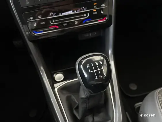 VOLKSWAGEN T-CROSS - voiture d'occasion - Photo 31