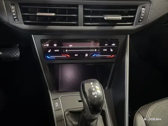 VOLKSWAGEN POLO V - voiture d'occasion - Photo 29