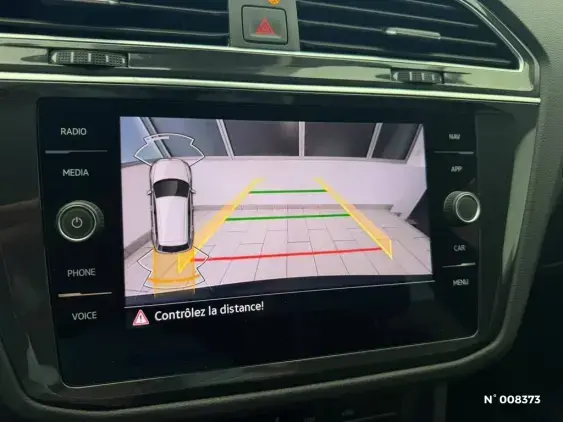 VOLKSWAGEN TIGUAN III - voiture d'occasion - Photo 17