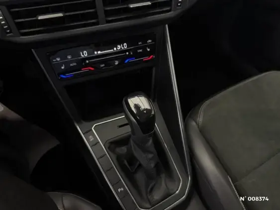 VOLKSWAGEN POLO V - voiture d'occasion - Photo 19
