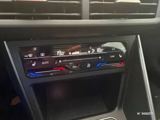 VOLKSWAGEN POLO V - voiture d'occasion - Photo 21