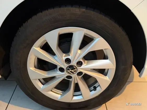 VOLKSWAGEN POLO V - voiture d'occasion - Photo 27
