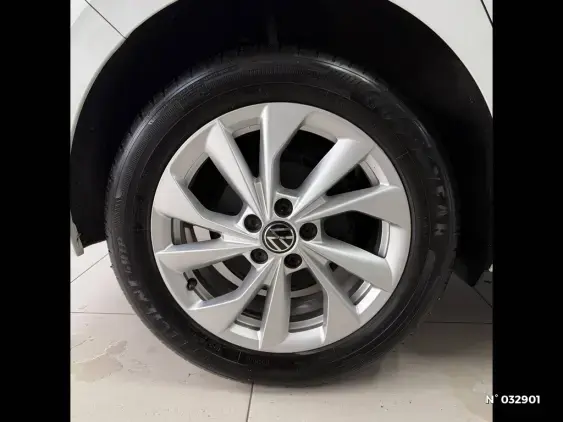 VOLKSWAGEN POLO V - voiture d'occasion - Photo 17