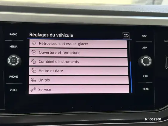 VOLKSWAGEN POLO V - voiture d'occasion - Photo 36