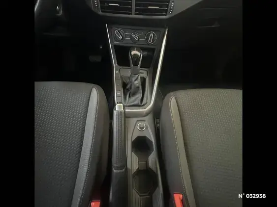 VOLKSWAGEN POLO V - voiture d'occasion - Photo 25