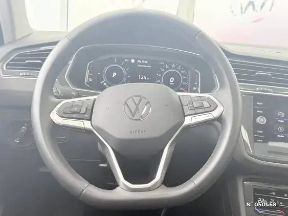 VOLKSWAGEN TIGUAN III - voiture d'occasion - Photo 19