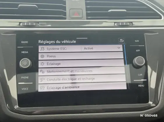 VOLKSWAGEN TIGUAN III - voiture d'occasion - Photo 31