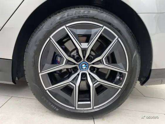 BMW SERIE 5 BERLINE G60 - voiture d'occasion - Photo 9