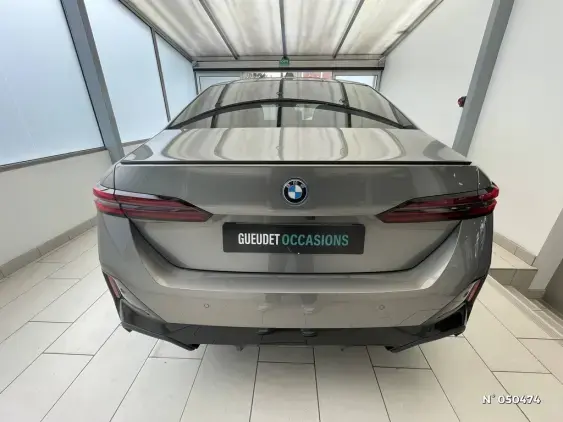BMW SERIE 5 BERLINE G60 - voiture d'occasion - Photo 11