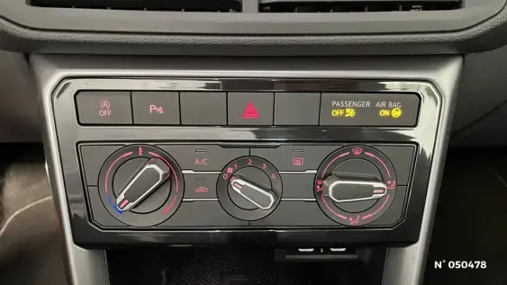 VOLKSWAGEN T-CROSS - voiture d'occasion - Photo 14
