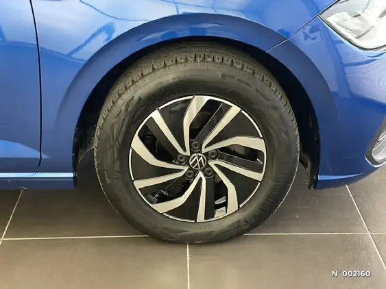 VOLKSWAGEN POLO V - voiture d'occasion - Photo 6