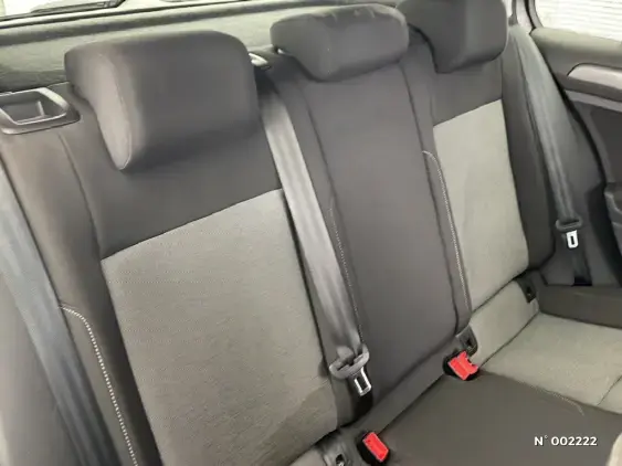 VOLKSWAGEN GOLF V - voiture d'occasion - Photo 9