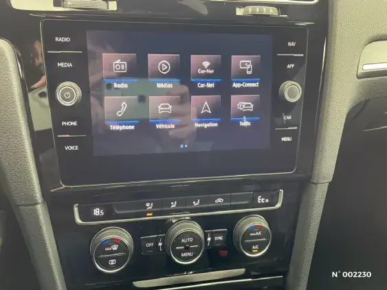 VOLKSWAGEN GOLF VIII - voiture d'occasion - Photo 11