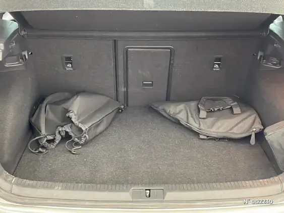 VOLKSWAGEN GOLF VIII - voiture d'occasion - Photo 5