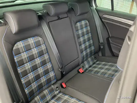 VOLKSWAGEN GOLF VIII - voiture d'occasion - Photo 9