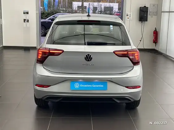 VOLKSWAGEN POLO VI - voiture d'occasion - Photo 4