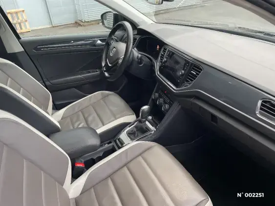 VOLKSWAGEN T-ROC II - voiture d'occasion - Photo 8