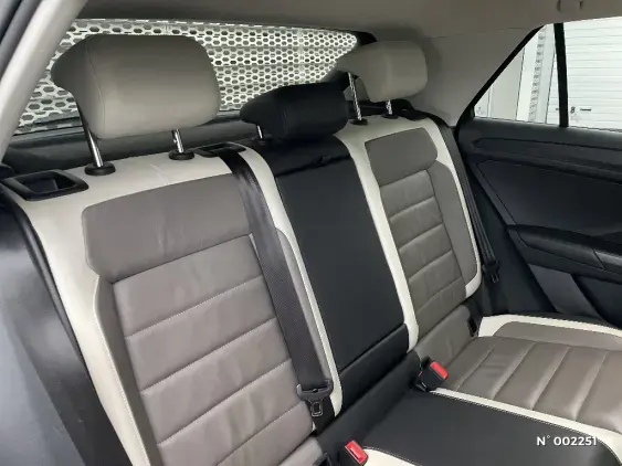 VOLKSWAGEN T-ROC II - voiture d'occasion - Photo 9