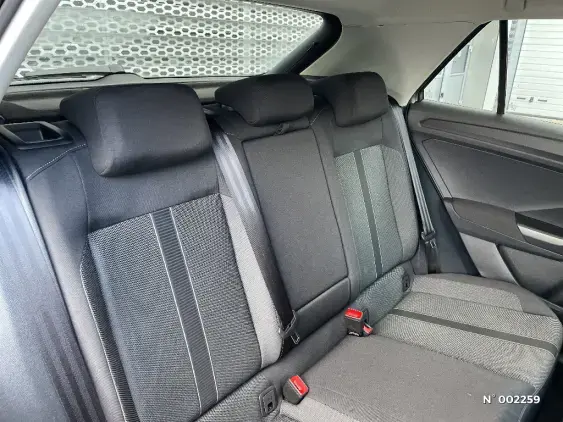 VOLKSWAGEN T-ROC II - voiture d'occasion - Photo 9