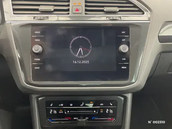 VOLKSWAGEN TIGUAN II - voiture d'occasion - Photo 11