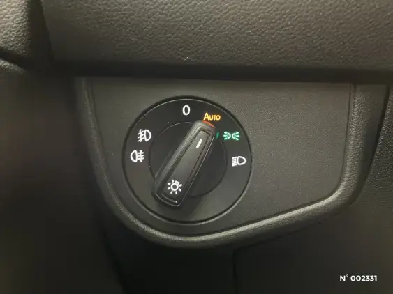 VOLKSWAGEN POLO V - voiture d'occasion - Photo 13