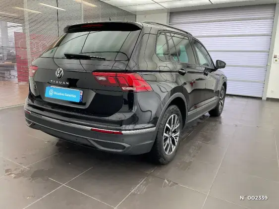 VOLKSWAGEN TIGUAN II - voiture d'occasion - Photo 3