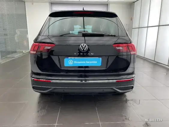 VOLKSWAGEN TIGUAN II - voiture d'occasion - Photo 4