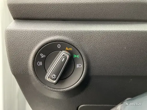 VOLKSWAGEN T-ROC II - voiture d'occasion - Photo 13