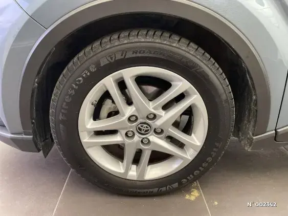 TOYOTA C-HR - voiture d'occasion - Photo 30