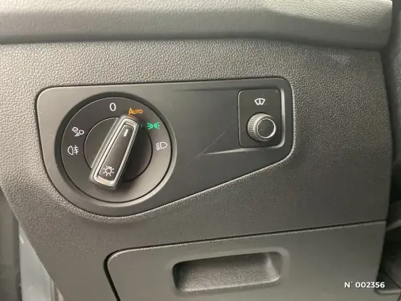 VOLKSWAGEN TIGUAN III - voiture d'occasion - Photo 13