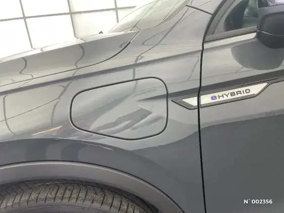 VOLKSWAGEN TIGUAN III - voiture d'occasion - Photo 24