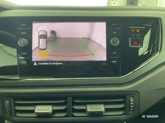 VOLKSWAGEN POLO V - voiture d'occasion - Photo 12