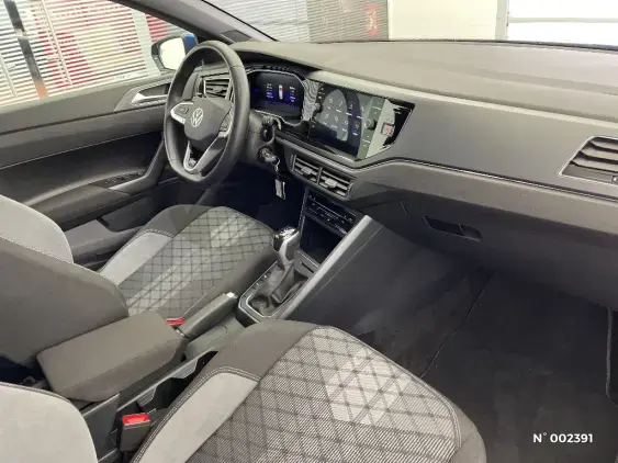 VOLKSWAGEN POLO V - voiture d'occasion - Photo 8